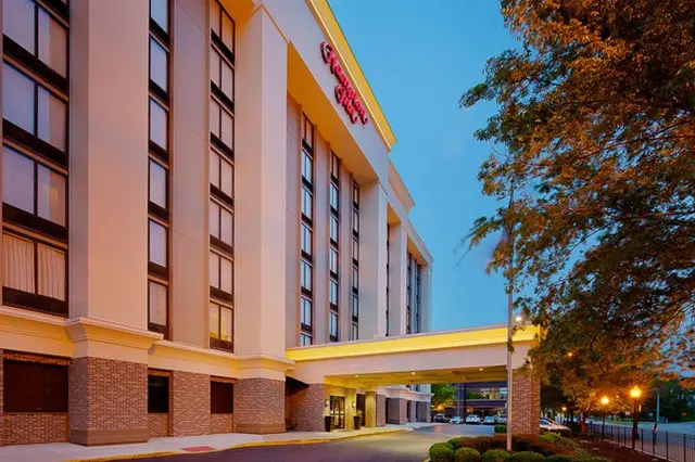 Hampton Inn Louisville Downtown