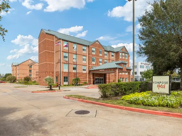 Kompose Hotel Houston