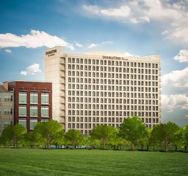DoubleTree by Hilton Dallas - Market Center