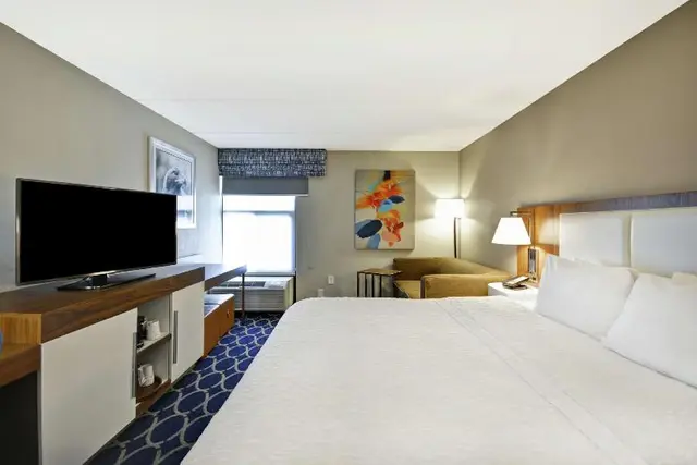 Hampton Inn Auburn