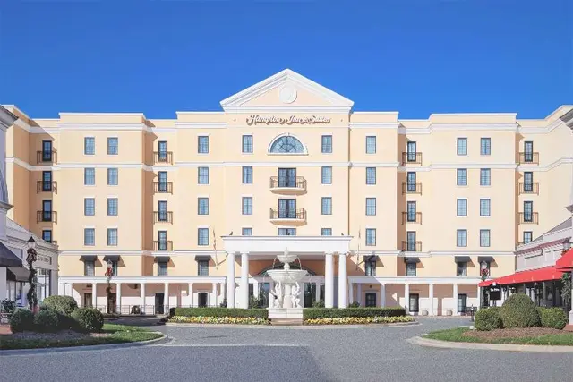 Hampton Inn & Suites Charlotte/South Park at Phill