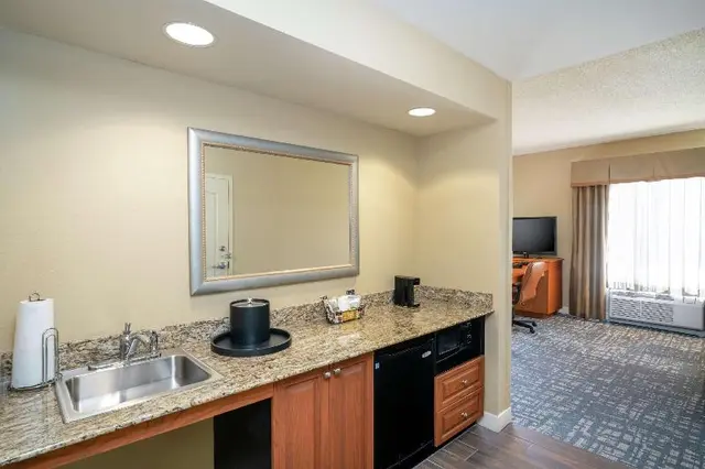 Hampton Inn & Suites Murfreesboro