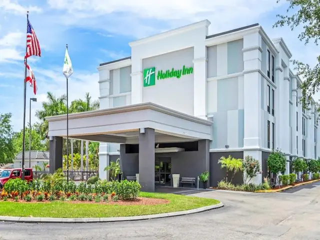 Holiday Inn St. Petersburg West
