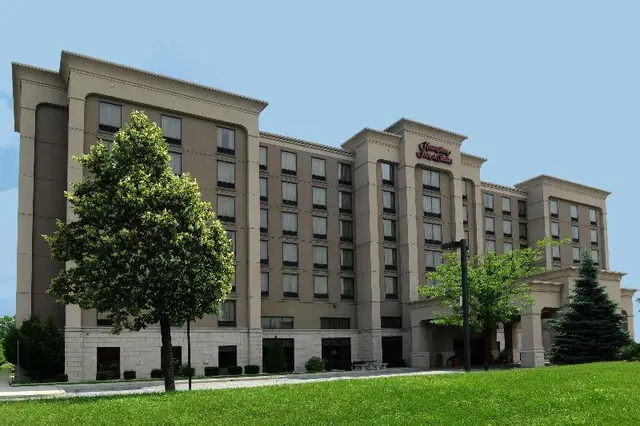 Hampton Inn & Suites by Hilton Windsor