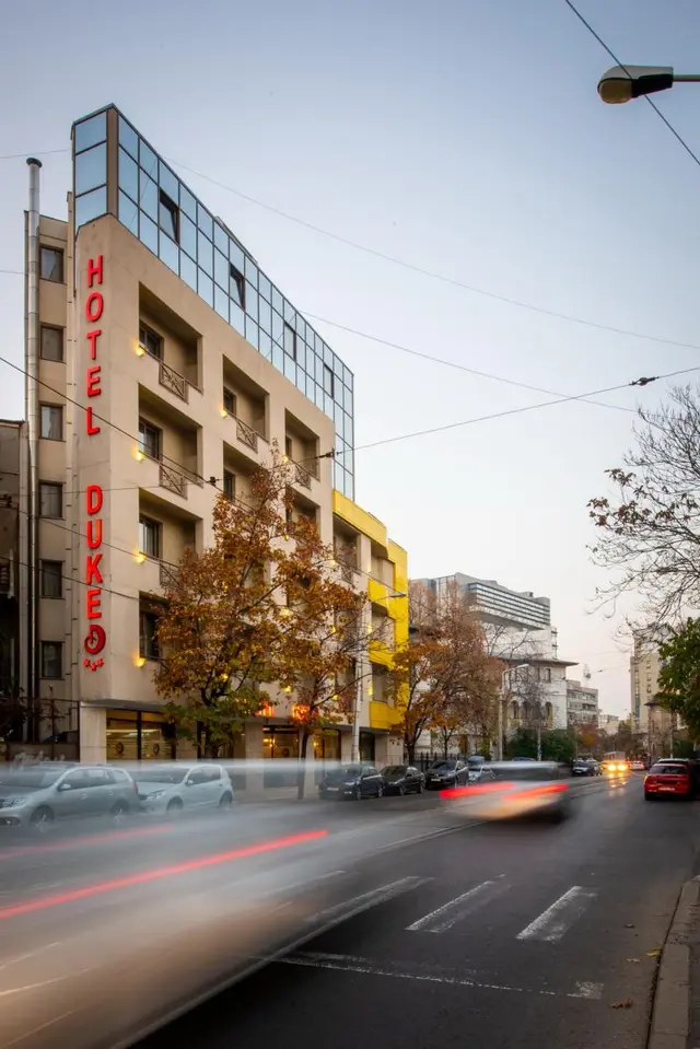 Duke Armeneasca Suites