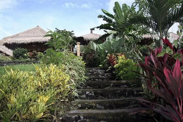 Puri Taman Sari Resort