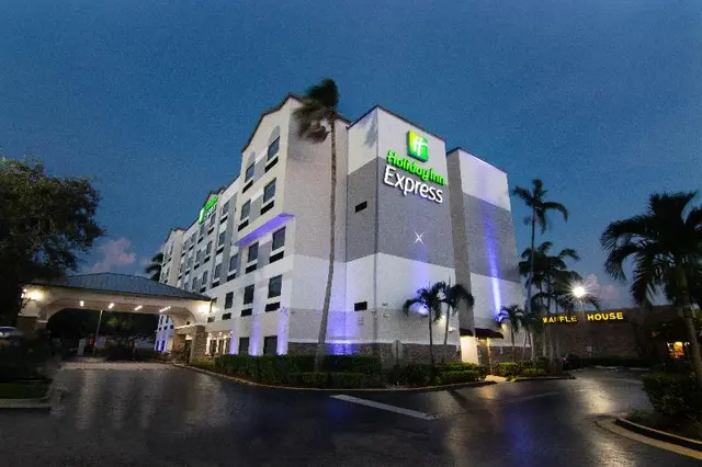 Holiday Inn Express Fort Lauderdale Airport West