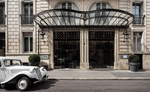 La Maison Champs Elysees