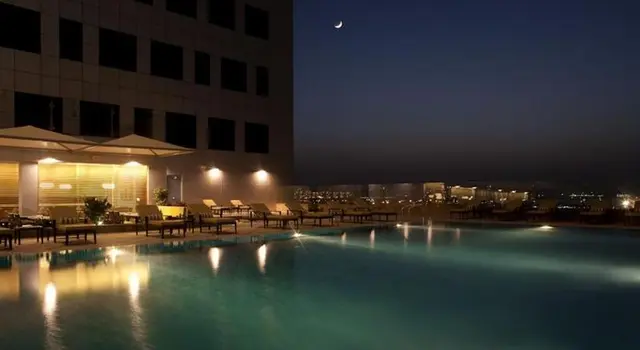 La Suite Dubai Hotel & Apartments