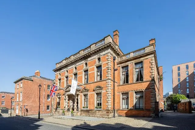Cathedral Quarter Hotel