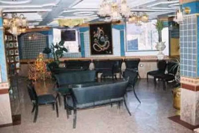 Chandra Inn
