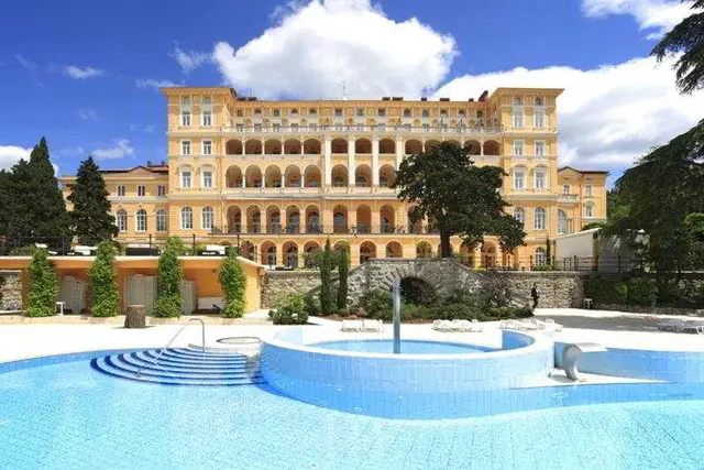 Hotel Kvarner Palace