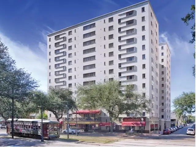 Club Wyndham Avenue Plaza