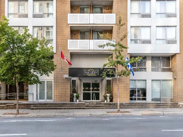 Hotel Saint-Laurent Montreal