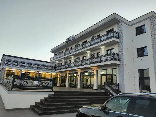 Airport Hotel