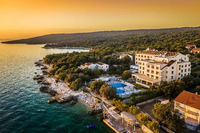La Luna Hotel