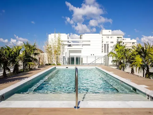 Dolce by Wyndham Miami Beach