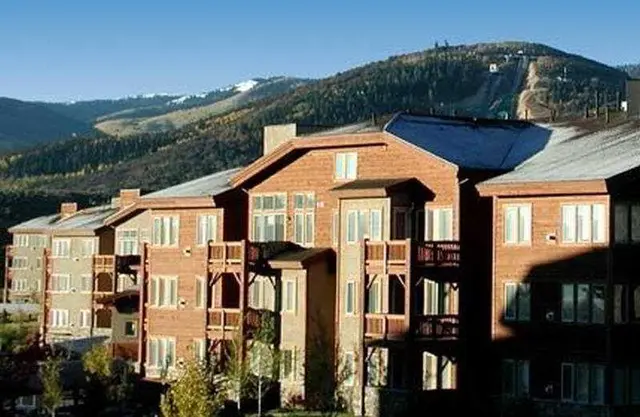 Crestview Condominiums