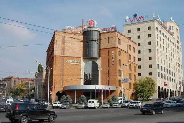 Metropol Hotel