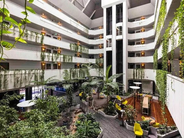 Novotel Darwin Cbd