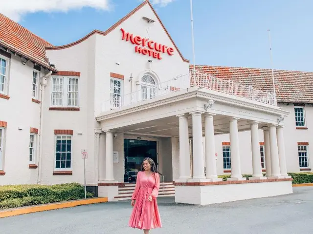 Mercure Canberra