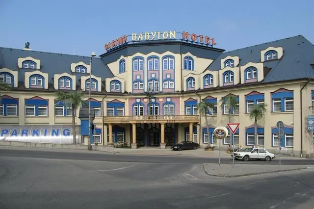 WELLNESS Hotel Babylon
