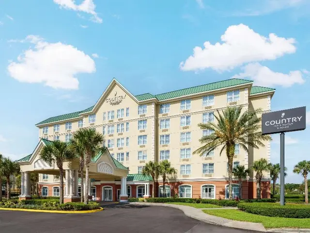 Country Inn & Suites Orlando Airport