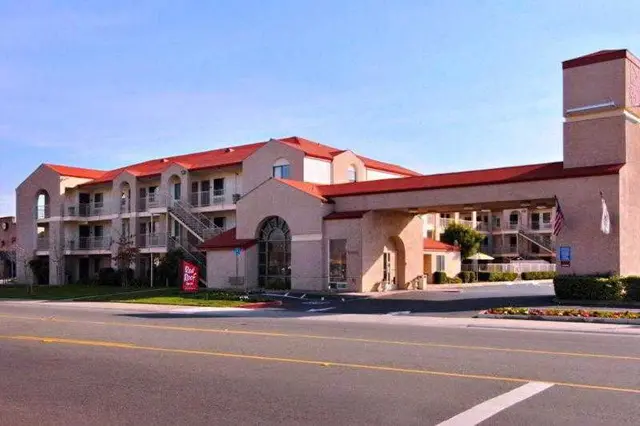 Red Roof Inn & Suites Rancho Cordova - Sacramento