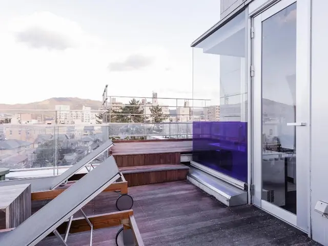 THE SCREEN - Boutique & Luxury Design Collection -