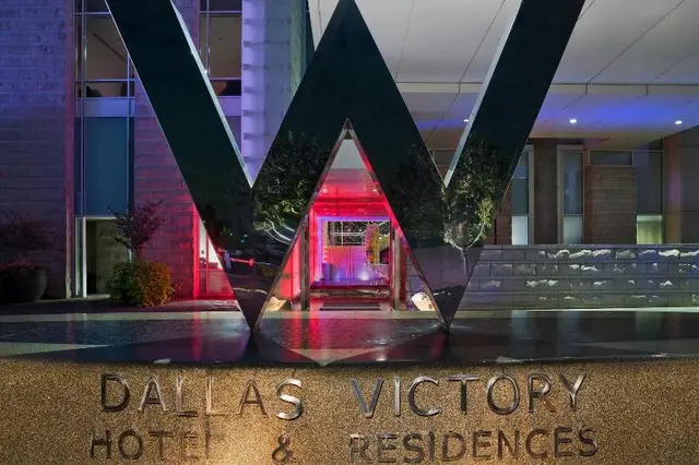 W Dallas Victory