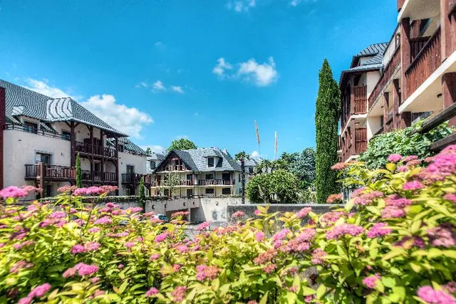 Comfort Aparthotel Lourdes L Acacia