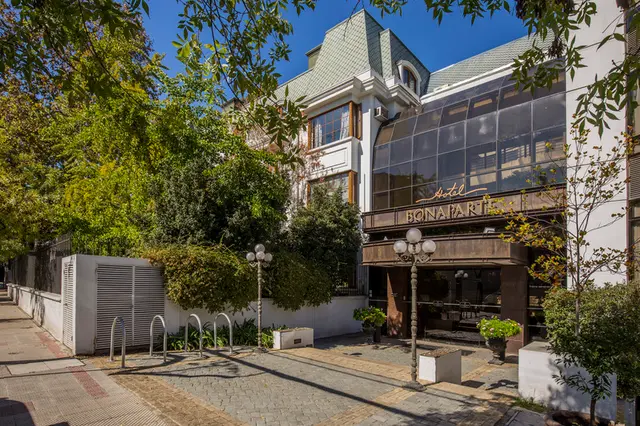 Park Plaza Bonaparte