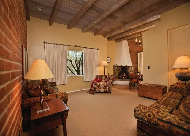 Tanque Verde Ranch