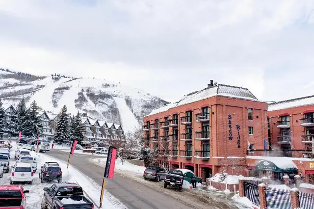Shadow Ridge Resort