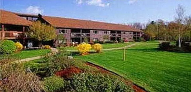 Fireside Inn & Suites Gilford