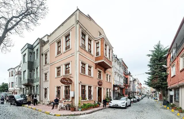 Sultan House