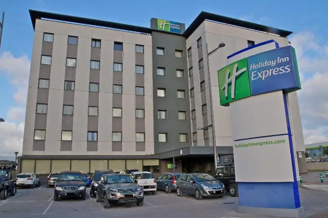 Holiday Inn Express CAMPO DE GIBRALTAR - BARRIOS b