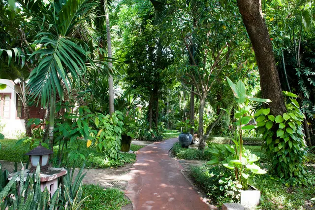 Montien House Hotel
