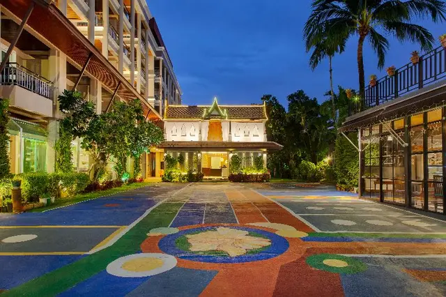 Thanthip Beach Resort