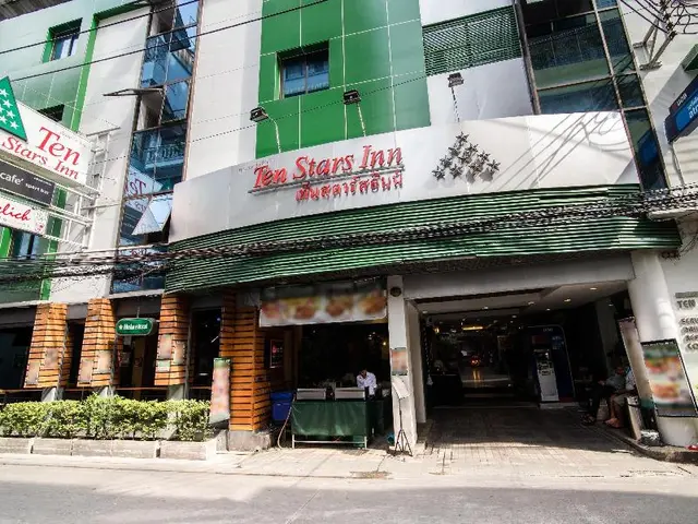 Ten Stars Inn