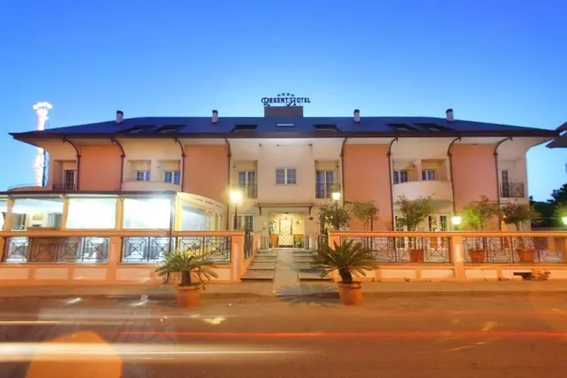 REGENT BEACH HOTEL & APARTMENTS