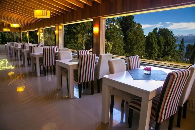 Basia Hotel & Sushi