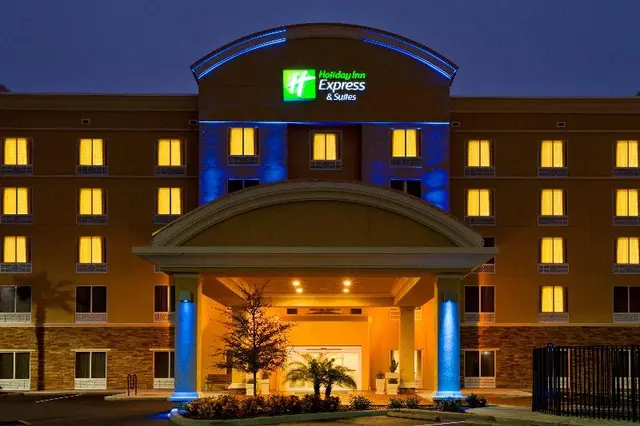 Holiday Inn Express & Suites Largo-Clearwater IHG
