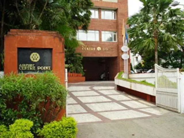 Airport Centre Point