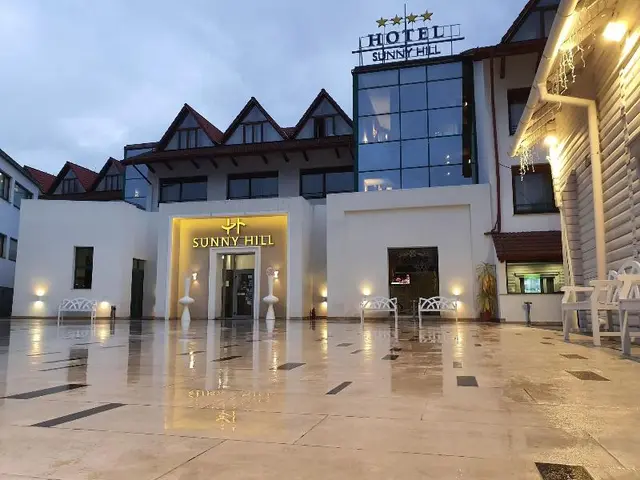 Sunny Hill Hotel