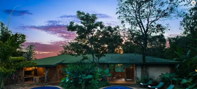 La Aldea De La Selva Lodge