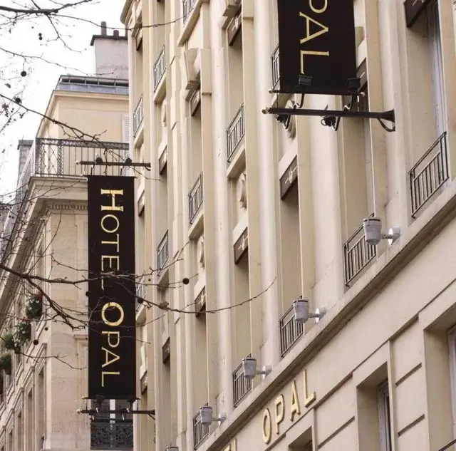 Hotel Opera Opal