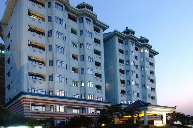 Puri Darmo Hotel and Serviced Residence Surabaya