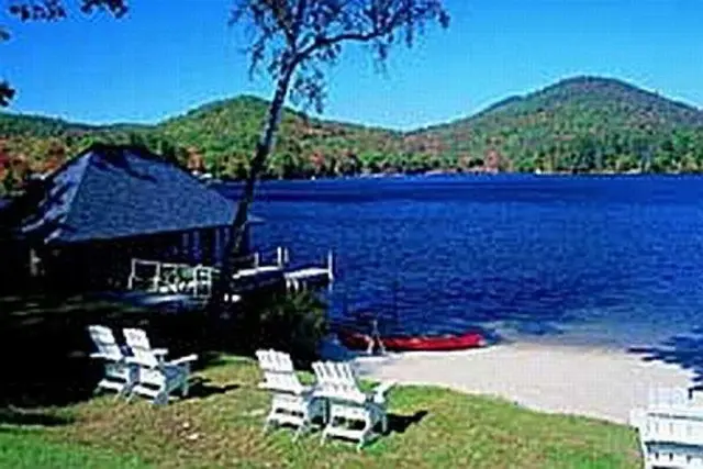 Manor On Golden Pond