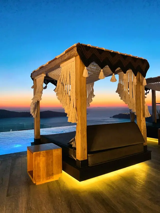 Galaxy Suites & Villas